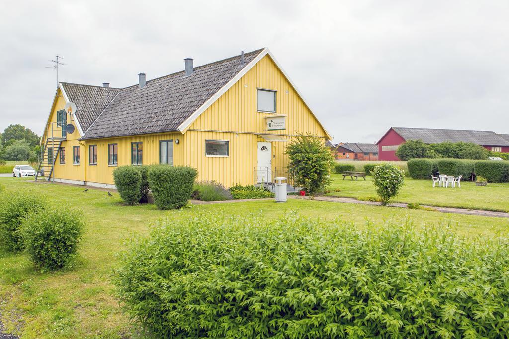 Bruksparkens Hostel Vellinge Dış mekan fotoğraf